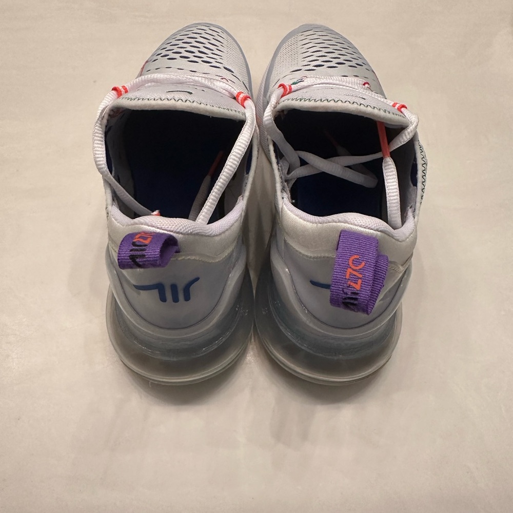 Nike Air Max 270